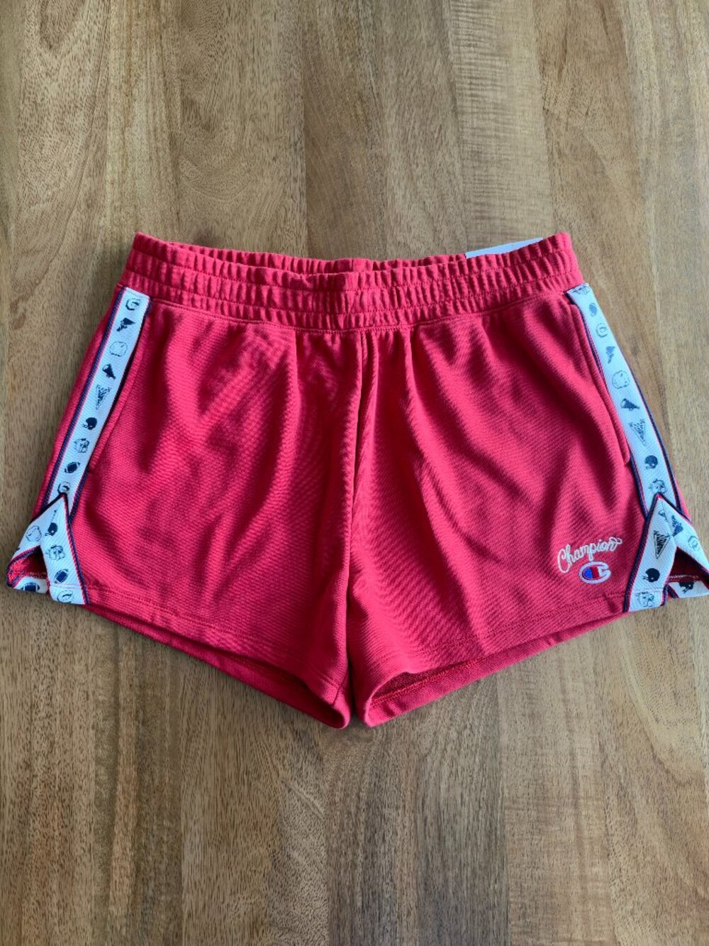 Champion NWT Red shorts, 3" inseam collegiate stripe on side | Sz L